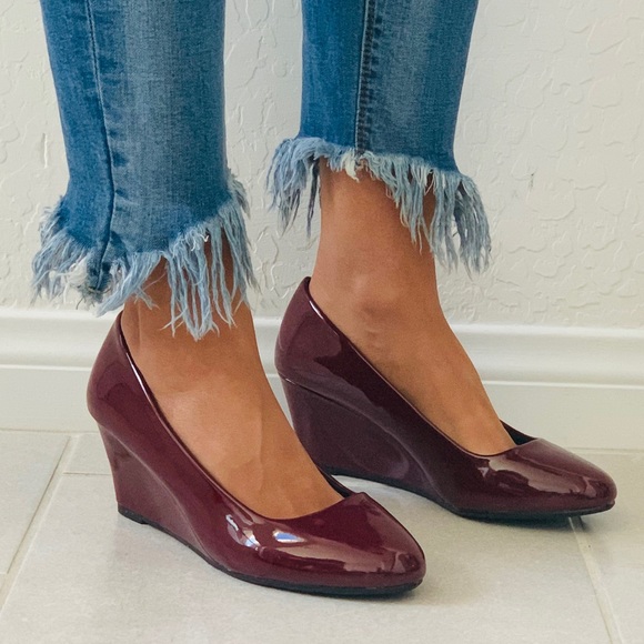 Red Wine Patent Classic Everyday Work Wedge Pump - Picture 3 of 6